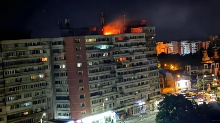 related_news_inside_blogsفيديو - مسيّرة روسية ترتطم بعمارة سكنية في رومانيا