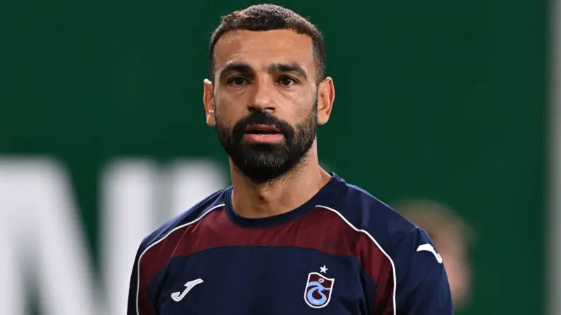 فيديو - سحر محمد صلاح.. ابنة مالينوفسكي تخطف القلوب بأغنية الفرعون المصري