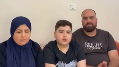 والد عبد الرحمن قال إن المبادرة أنهت ما وصفه بكابوس استمر عامين (إكس) والد عبد الرحمن قال إن المبادرة أنهت ما وصفه بكابوس استمر عامين (إكس)