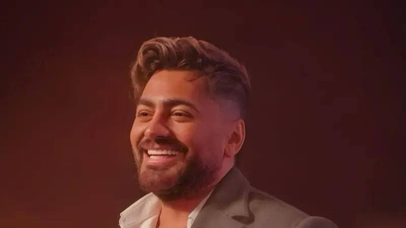 فيديو - تامر حسني يدعو وزارة التربية والتعليم لإعادة إحياء "صباح الخير يا مصر" داخل المدارس