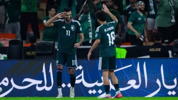 11 صوتا لمهمة معلق مباراة السعودية والامارات اليوم(إكس) 11 صوتا لمهمة معلق مباراة السعودية والامارات اليوم(إكس)