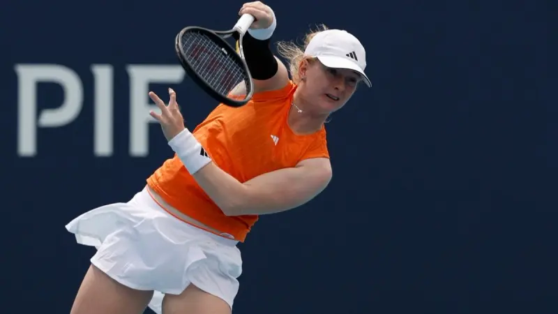 الشباب يطيحون بالكبار.. مفاجآت مدوية في بطولة ميامي للتنس