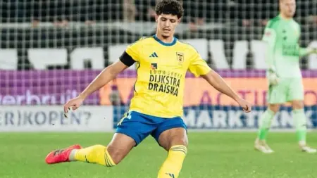 related_news_inside_blogsبعد استدعائه لقائمة المنتخب المغربي.. من هو إسماعيل باعوف؟