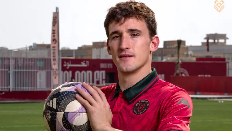 من هويسكا إلى دوري روشن.. من هو إيكر كورتاجارينا لاعب الخلود الجديد؟