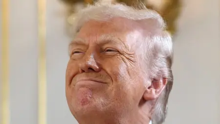 related_news_inside_blogsفي ناد مرموق.. مزاح ترامب يتحول إلى لحظات صمت محرجة