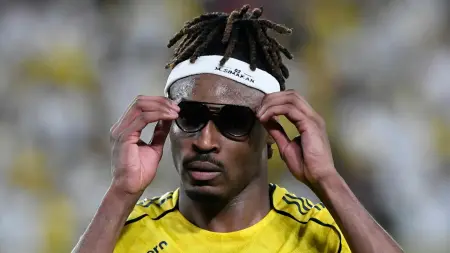 related_news_inside_blogsفيديو - ميدالية ديميرال وإشارة رونالدو.. أزمات واشتباكات تشتعل بعد مباراة النصر والأهلي