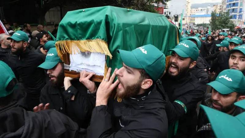 فيديو - تشييع جنازة نائب رئيس "حماس" في بيروت