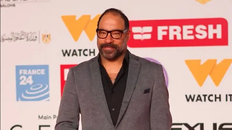 حقيقة اعتناق الفنان وائل عوني الإسلام.. الفنان المصري يوضح الأمر