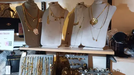 related_news_inside_blogsأسعار الذهب في مصر اليوم الأحد 22/3/2026.. نزيف عيار 21