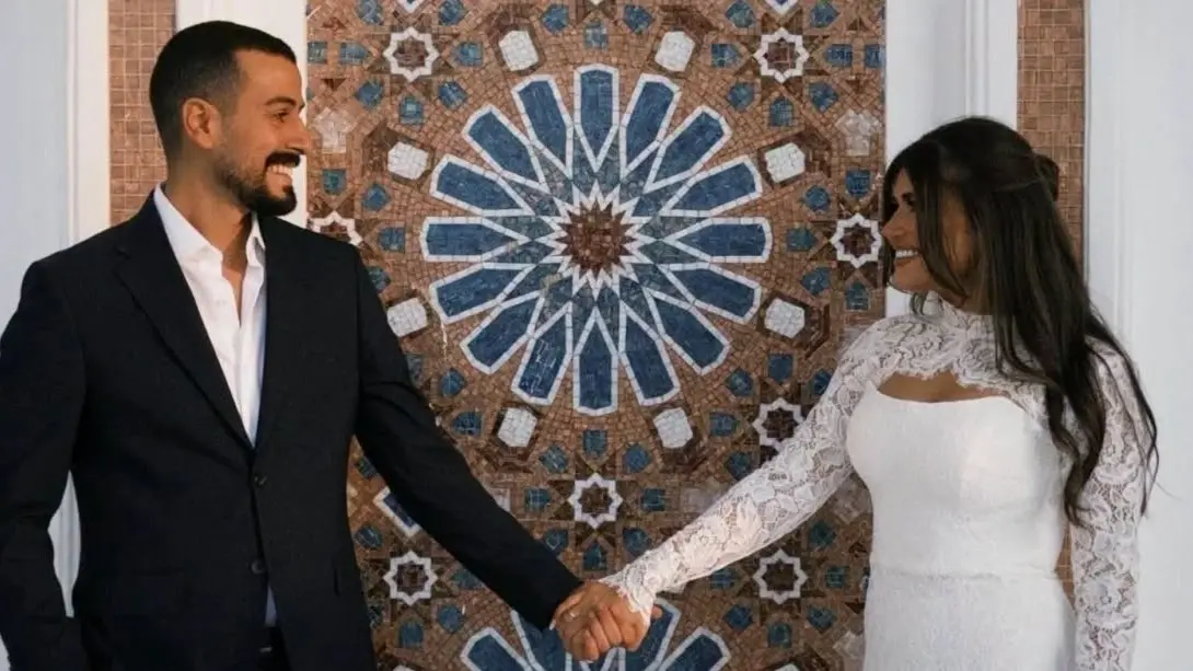 البحث زاد عن سؤال: من هو زوج الفنانة ديانا هشام؟ البحث زاد عن سؤال: من هو زوج الفنانة ديانا هشام؟