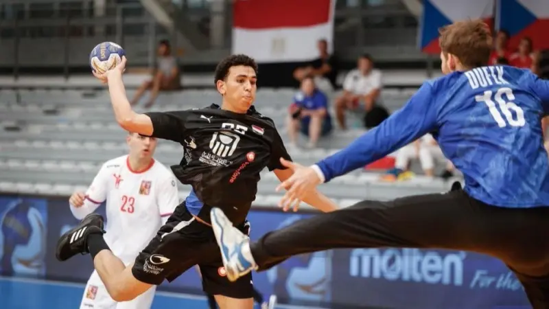 موعد مباراة منتخب مصر لكرة اليد والدنمارك في نصف نهائي كأس العالم للناشئين والقنوات الناقلة