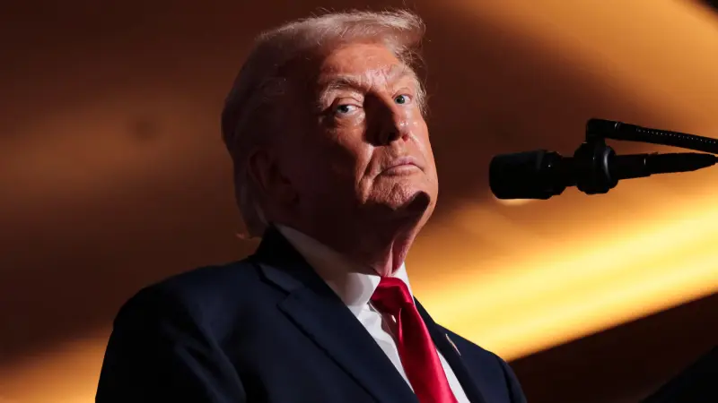 ما هي بطاقة ترامب الذهبية للهجرة إلى أميركا؟