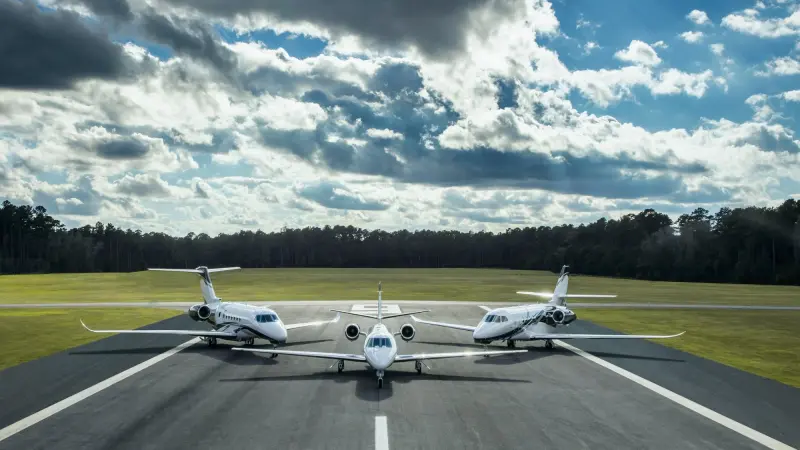 فيديو - لحظات تحبس الأنفاس.. هبوط خطير لطائرة في أستراليا