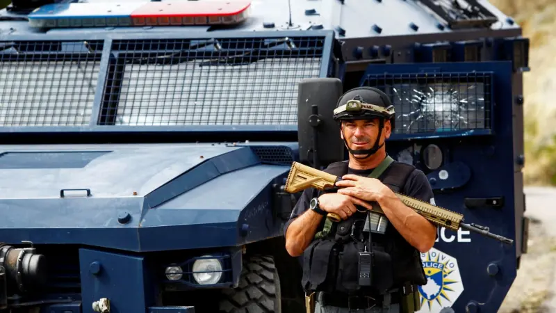 تزايد التوتر على الحدود بين كوسوفو وصربيا.. ماذا يحدث؟