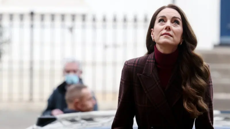 فيديو - كيت ميدلتون تزور المستشفى الذي عالجها من السرطان