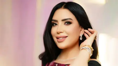 related_news_inside_blogsفيديو - عبير صبري تكشف كواليس مشهد أبكى يسرا في "خيانة عهد"