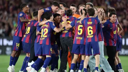 related_news_inside_blogsالمشهد سبورتس: برشلونة بطل الليغا.. وأرسنال يقترب من البريميرليغ بفوز درامي