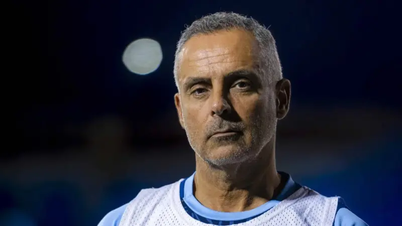 جوزيه غوميز يحسم موقفه من العودة لتدريب الزمالك المصري
