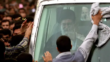 related_news_inside_blogsبحسب الدستور.. كيف ستختار إيران خليفة علي خامنئي؟