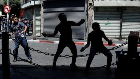 المشهد باختصار: عملية واسعة في رام الله.. وبرّاك يُغضب اللبنانيين