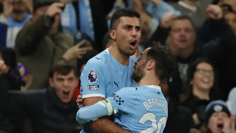 تصريحات مفاجئة.. رودري يفتح باب الانتقال إلى ريال مدريد