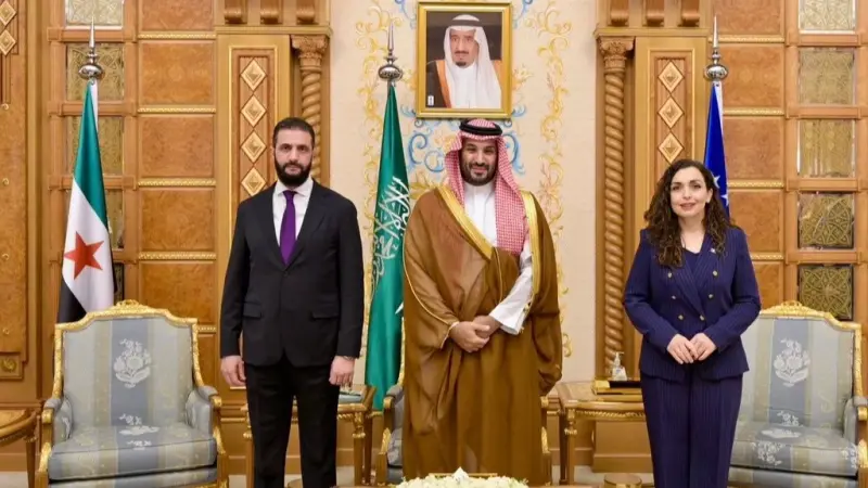 اعتراف سوريا بكوسوفو.. لماذا رفض الأسد ووافق الشرع؟