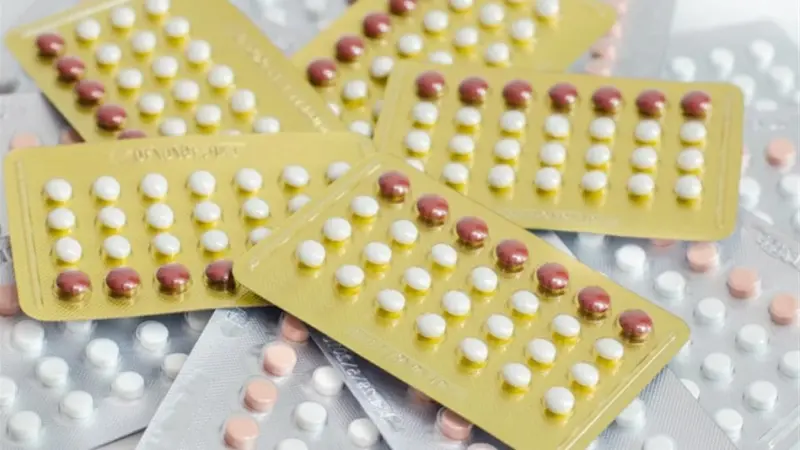 نفذ من الموت.. مأساة طفل تناول حبوب منع حمل بالعراق