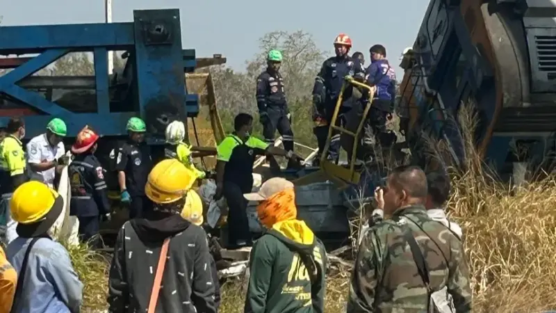 فيديو - كارثة في تايلاند.. مقتل 29 شخصا في حادث قطار