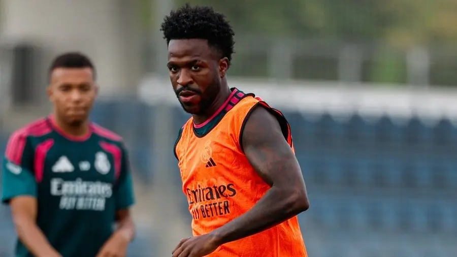 يبدأ ريال مدريد مشواره في الدوري الإسباني للموسم الجديد (إكس) يبدأ ريال مدريد مشواره في الدوري الإسباني للموسم الجديد (إكس)