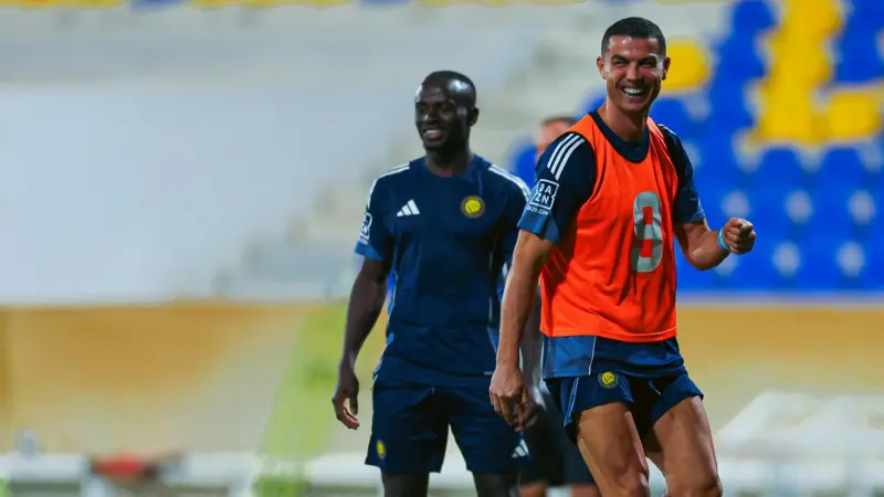 القنوات الناقلة لمباراة النصر ضد الفيحاء اليوم في الدوري السعودي مع الموعد