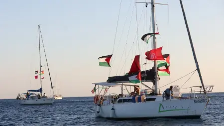 فرنسا تفتح تحقيقًا بشأن معاملة إسرائيل لنشطاء أسطول غزة