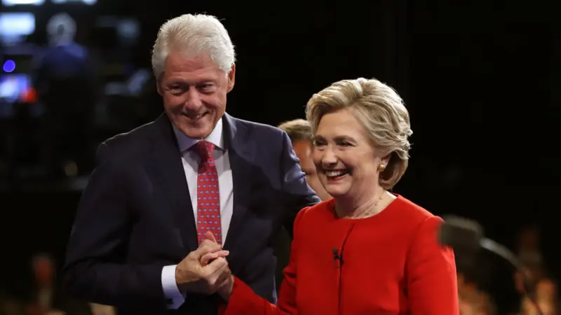 تقرير: تحقيقات أميركية تطال بيل وهيلاري كلينتون في قضية إبستين