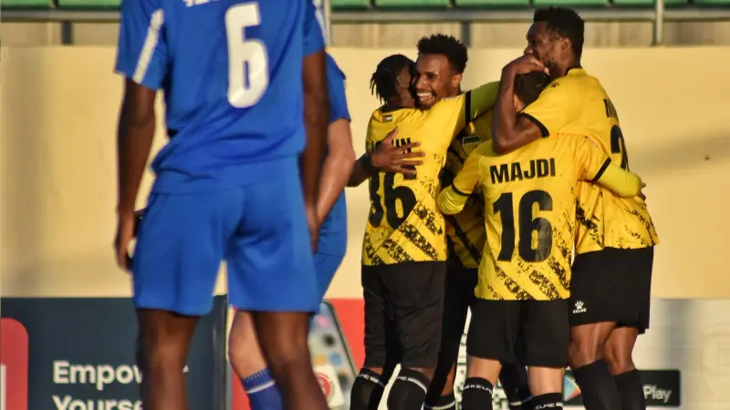 الحسين إربد يُحلق بصدارة الدوري الأردني بفوز عريض على شباب العقبة