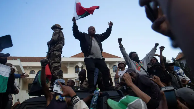 رئيس مدغشقر يكشف عن محاولة انقلاب