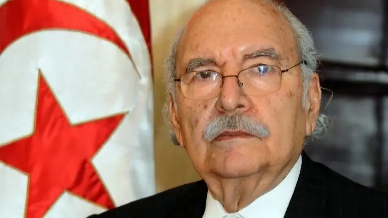 من هو فؤاد المبزع وما سبب وفاته؟