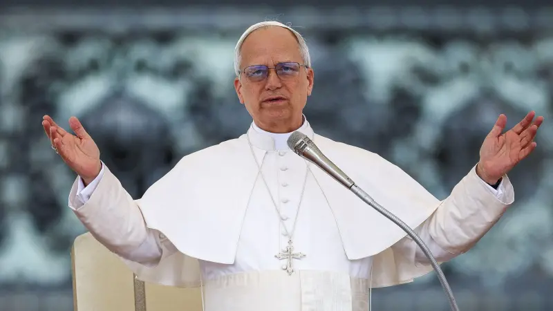 البابا ليو يناشد إسرائيل السماح بدخول المساعدات إلى غزة