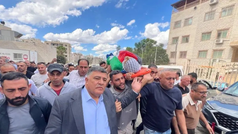 مقتل فلسطيني في الضفة.. والجيش الإسرائيلي يبرّر الاستهداف
