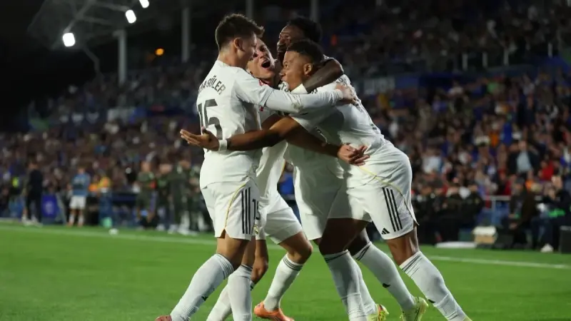 القنوات الناقلة لمباراة ريال مدريد ضد ريال بيتيس اليوم في الدوري الإسباني مع الموعد