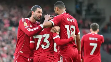 related_news_inside_blogsصلاح ونغوموها.. كيف عاش ليفربول أمسية من الأرقام القياسية؟