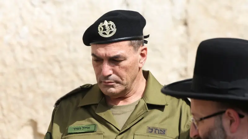 رئيس الأركان الإسرائيلي يرفع التأهب ويلغي إجازات الجنود