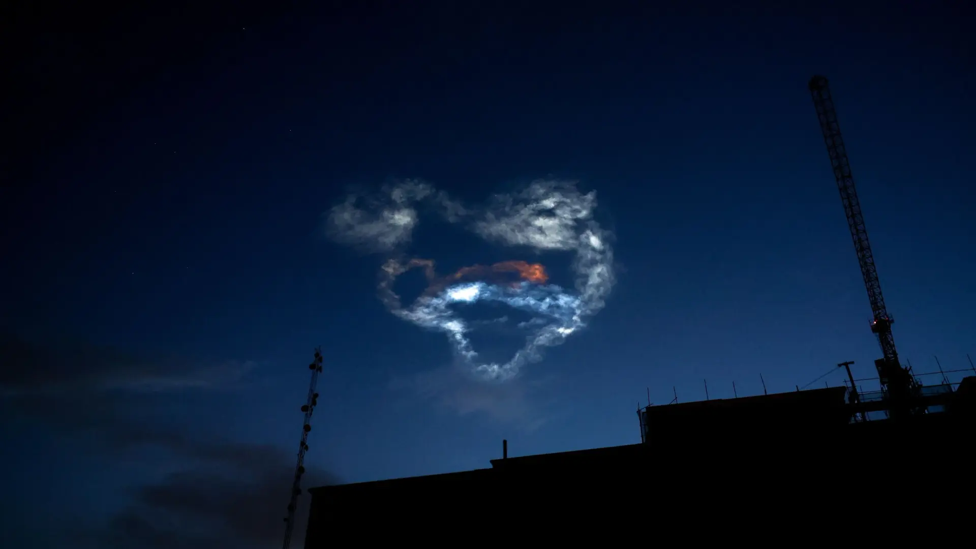 من كوريا الشمالية إلى إيران.. هل يتكرر السيناريو؟ #إيران 