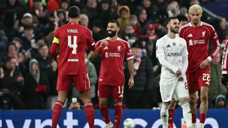 فيديو - محمد صلاح يكسر صيامه التهديفي مع ليفربول ويقودهم لاكتساح قره باغ