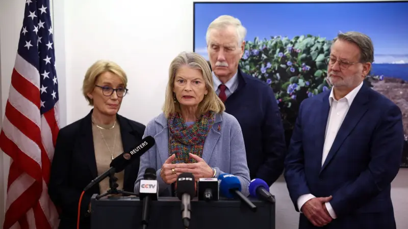 نواب أميركيون يحاولون ترميم العلاقات مع غرينلاند بعد تهديدات ترامب