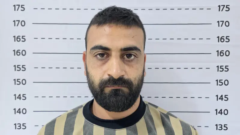 الأمن السوري يلقي القبض على ضابط سابق متهم بارتكاب جرائم حرب