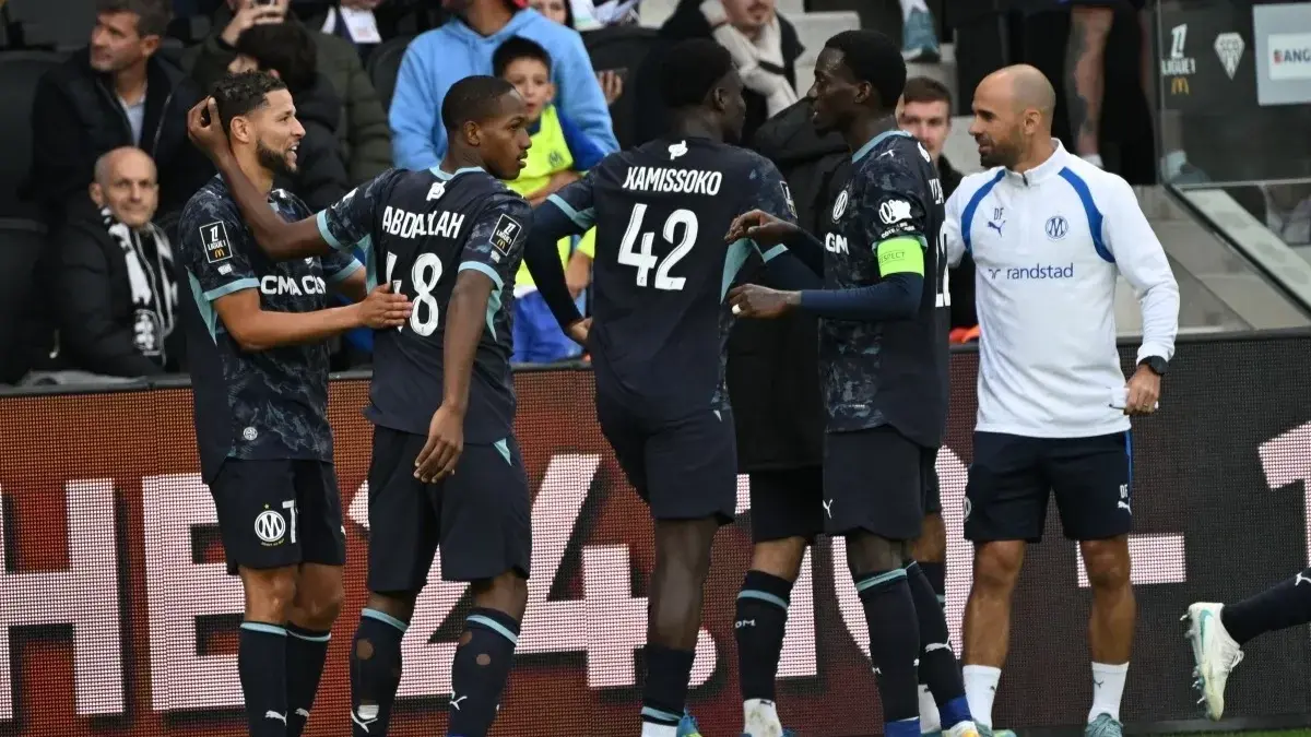 مارسيليا يفوز على أنجيه في الدوري الفرنسي (أ ف ب) مارسيليا يفوز على أنجيه في الدوري الفرنسي (أ ف ب)