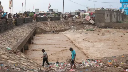 related_news_inside_blogsمضايقات "الحوثيين" توقف برنامج الأغذية العالمي في اليمن