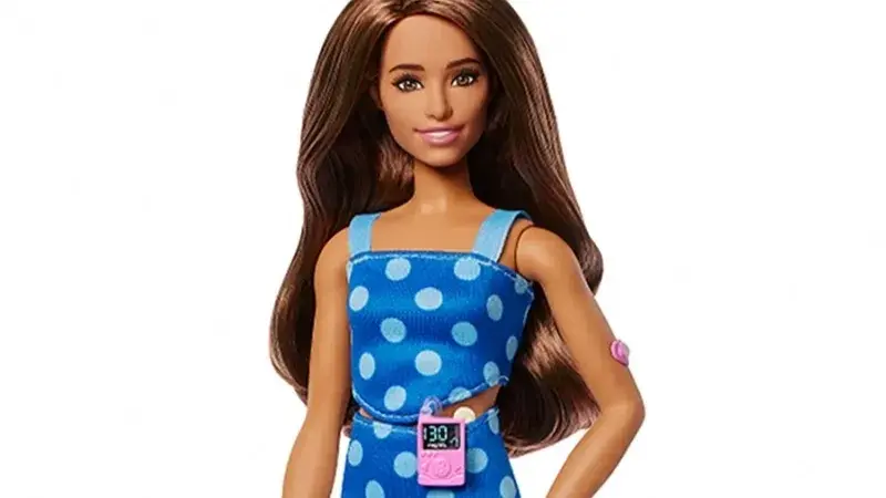 طرح دمية من باربي تمثل فتاة مصابة بالسكري