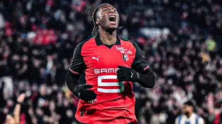 related_news_inside_blogsيتنافس عليه الهلال ومانشستر يونايتد.. من هو محمد قادر ميتي؟