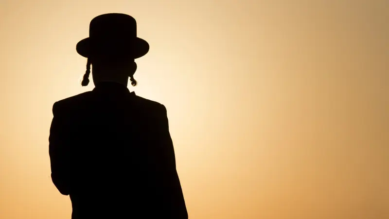 باستخدام كلب.. الاعتداء على سائحين يهود في البندقية