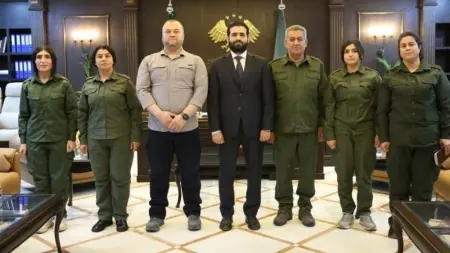 related_news_inside_blogsماذا دار في لقاء وزير الداخلية السوري مع قيادات "قسد"؟